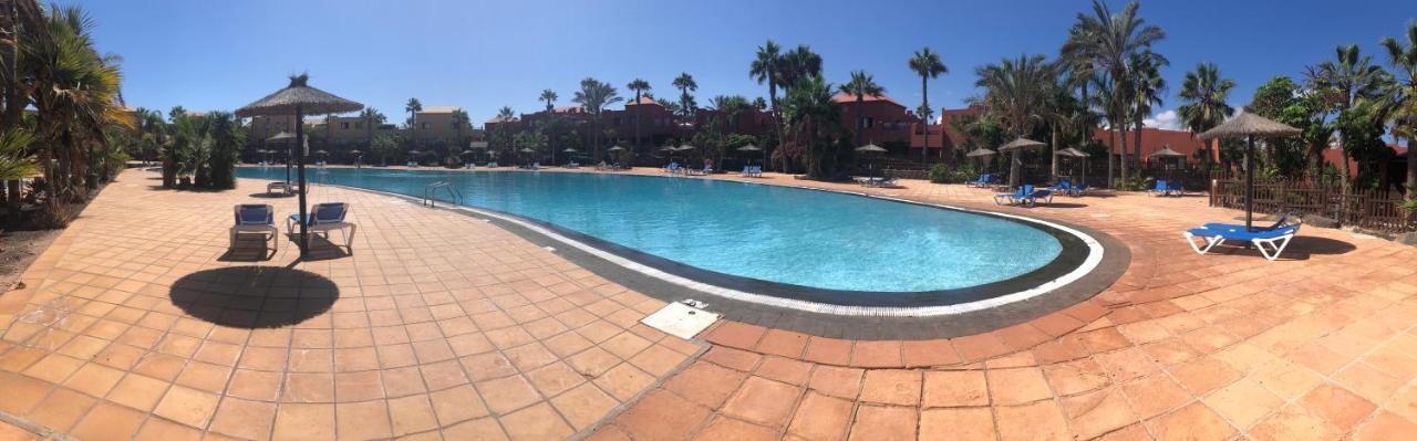 Apartamento Casa Monroe op Oasis Tamarindo 1 Corralejo Exterior foto